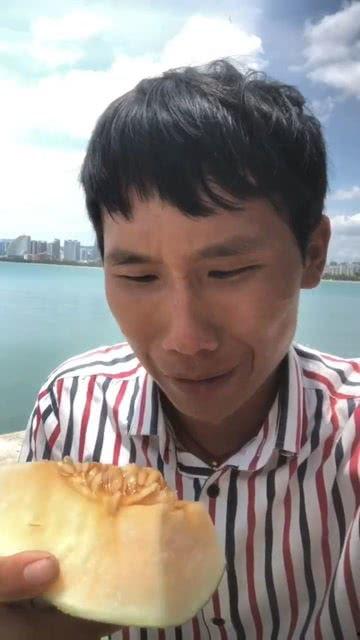 摄影师吃瓜,摄影师的独特视角