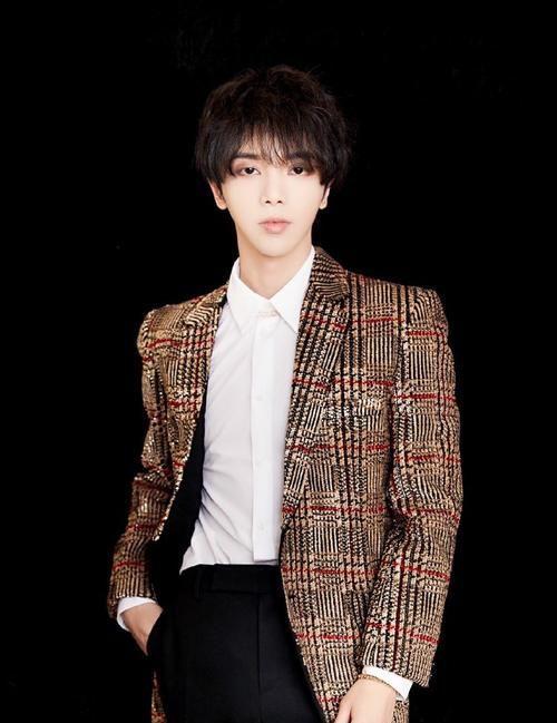 明星大爆料辉叔视频下载,明星大爆料幕后真相大起底