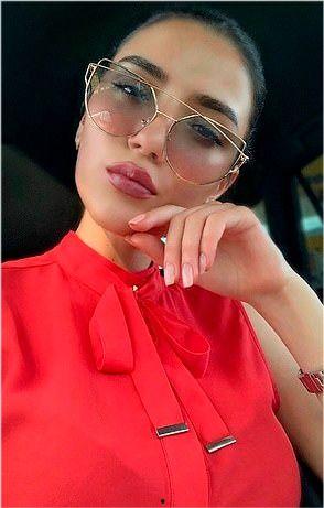 21岁网红被叫妈妈,年龄与责任的界限