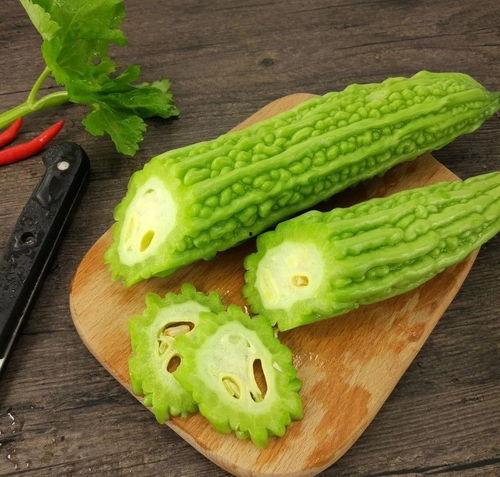 陇南吃瓜人,瓜果飘香里的生活画卷