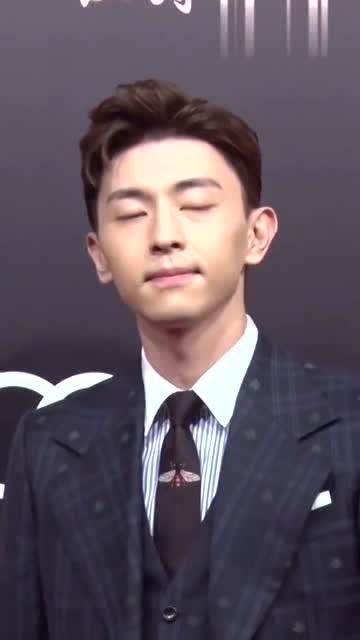 男明星害羞,揭秘男明星的害羞瞬间