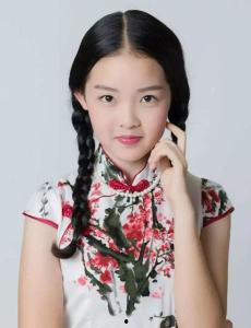 内地女明星童星,她的人生轨迹